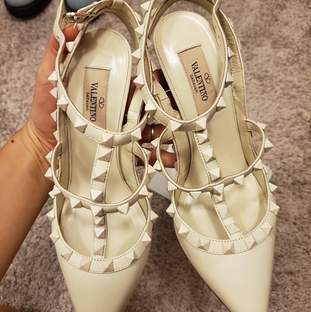 Valentino high heel